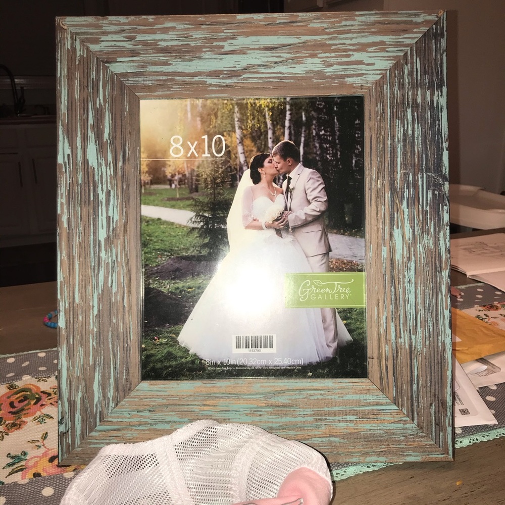 8X10 Distressed Wood Antique Pic Frame
